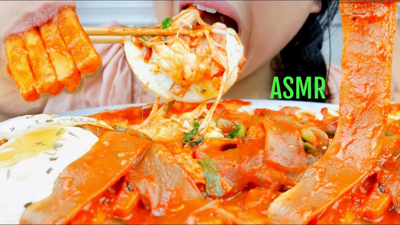 ASMR Wide Glass Noodles & Long Spicy Rice Cake & EXTRA Cheese ♥︎ No Talking suellASMR