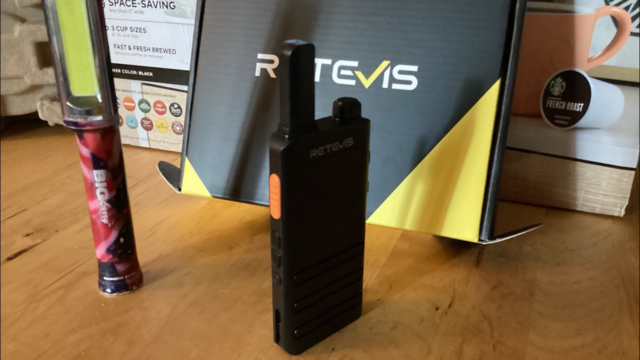 Retevis Model B3H an amazingly thin radio Retevis provided with interesting features! Unboxing