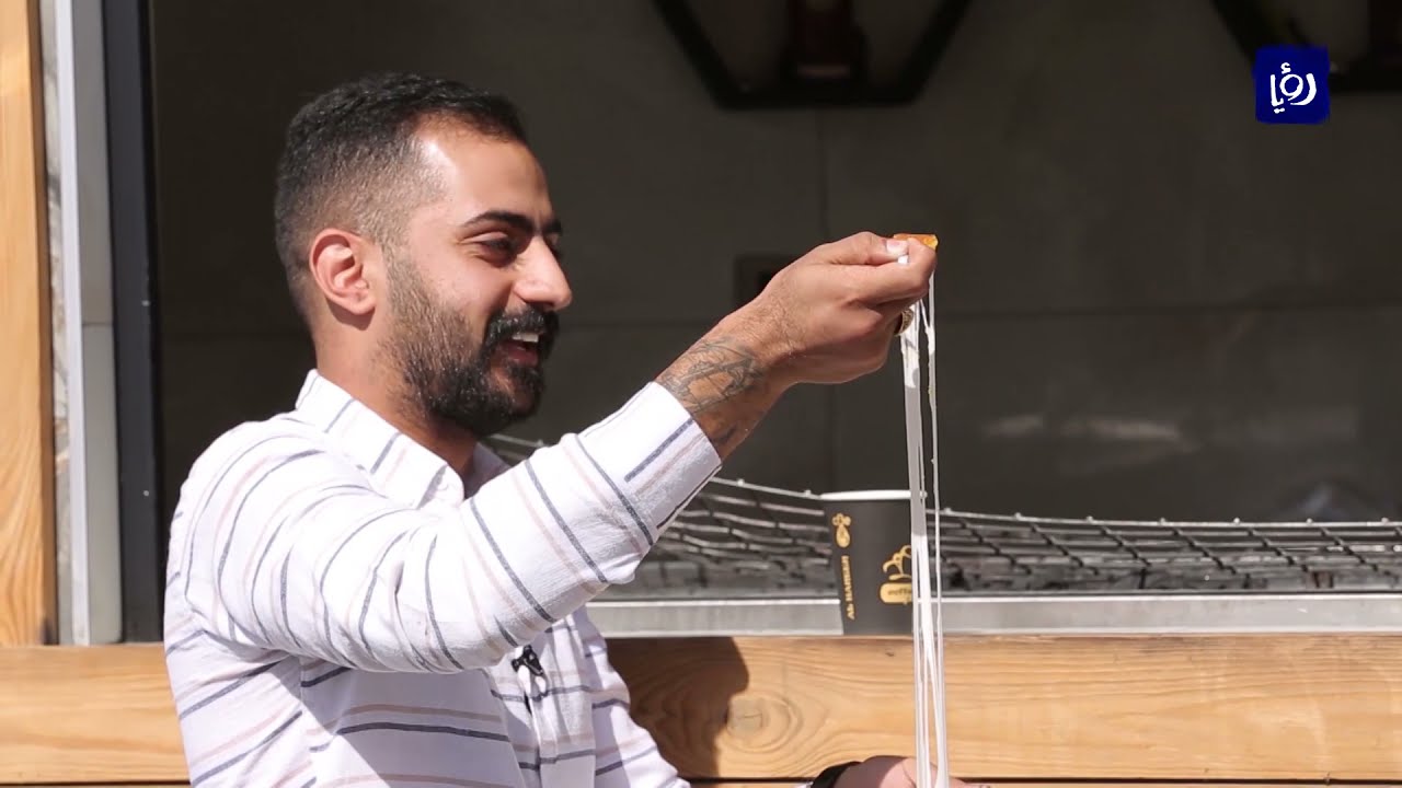 الطموحُ والشغفُ يغيرانِ حياةَ سمعة بعد فتحهِ لمحلهِ الخاص - أخبار السابعة