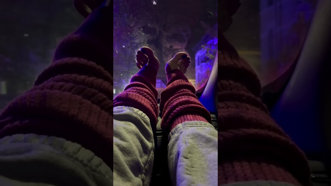 Rate my feet 1-10 #public #nigger #feet #shinylegs #legs #longlegs #tights #nylons #nylon #girl