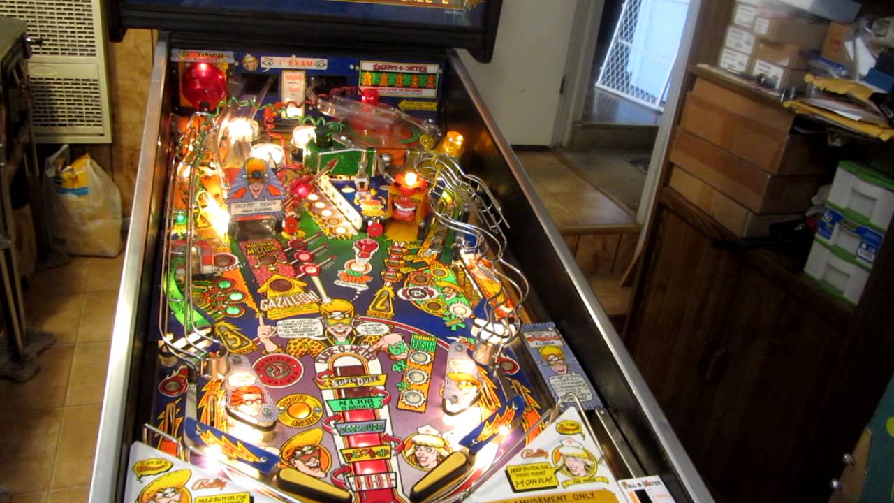 Bally Dr. Dude Pinball Machine in Action