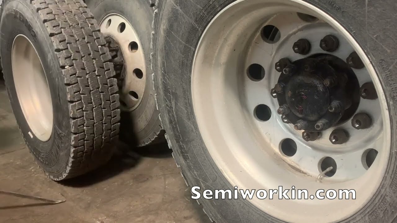 Loose U- Bolts | Hendrickson Z- Spring | Semi Truck