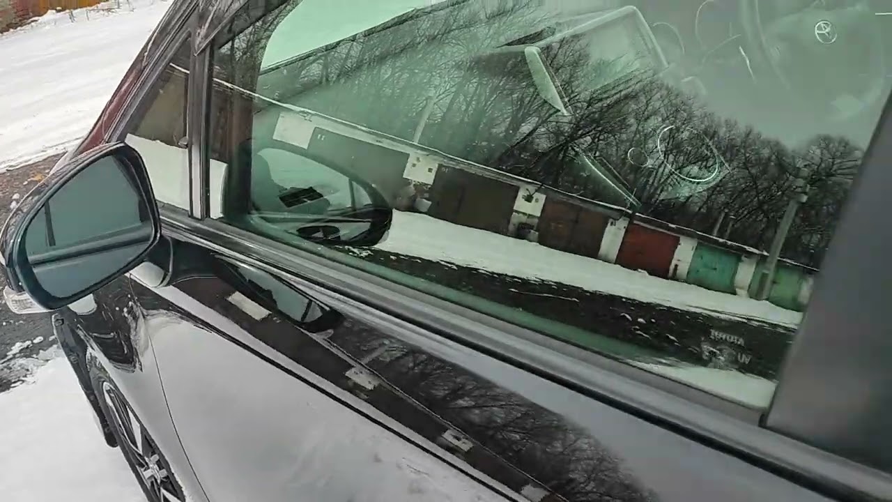 TOYOTA WISH 2012