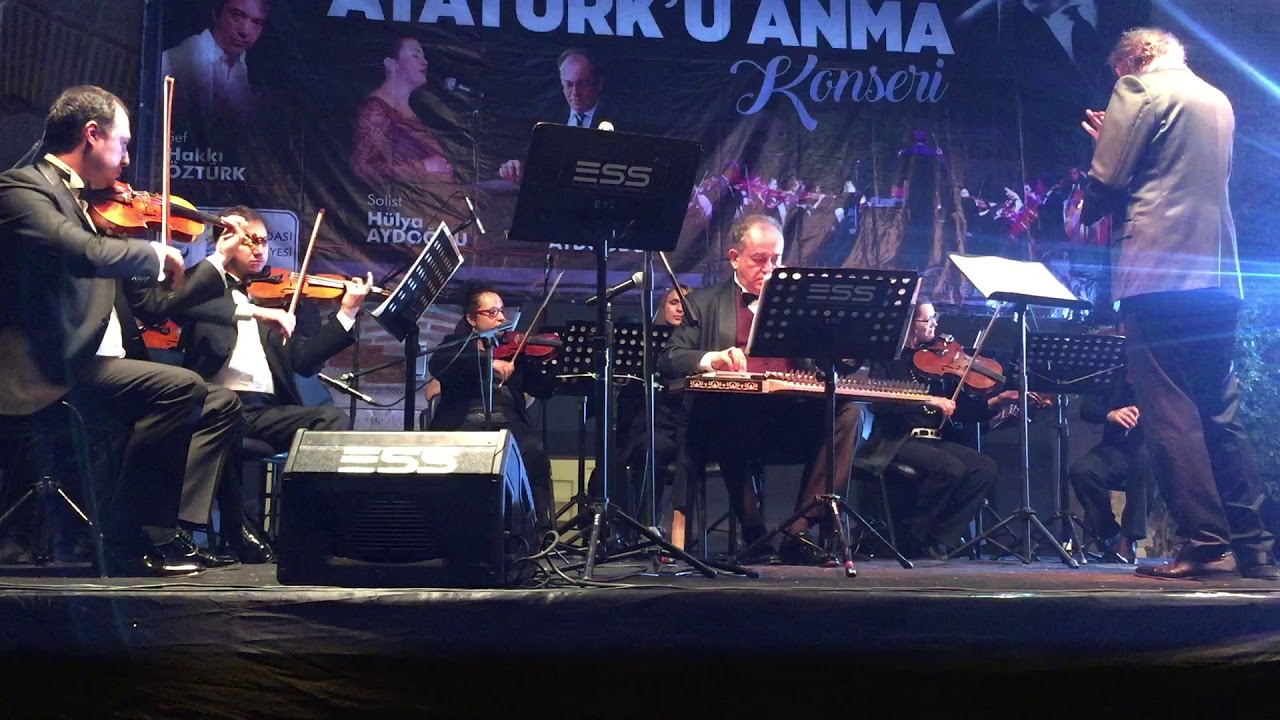 Tanburacı Osman Pehlivan'ın Sarı Zeybek'i.Solist:Tahir Aydoğdu