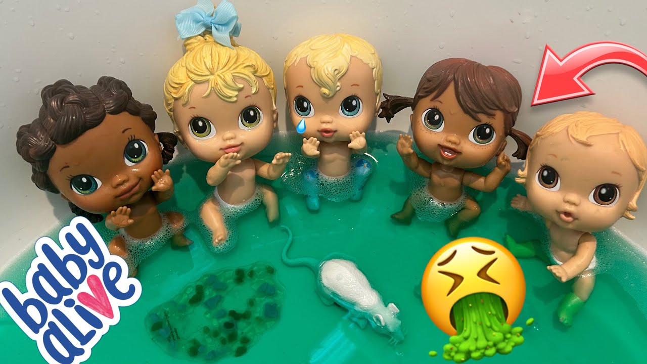 НОВЫЕ куклы Baby Alive для жизни в кроватке, плавающие в грязной ванне! 🤢 Куклы-малыши чистят ванну