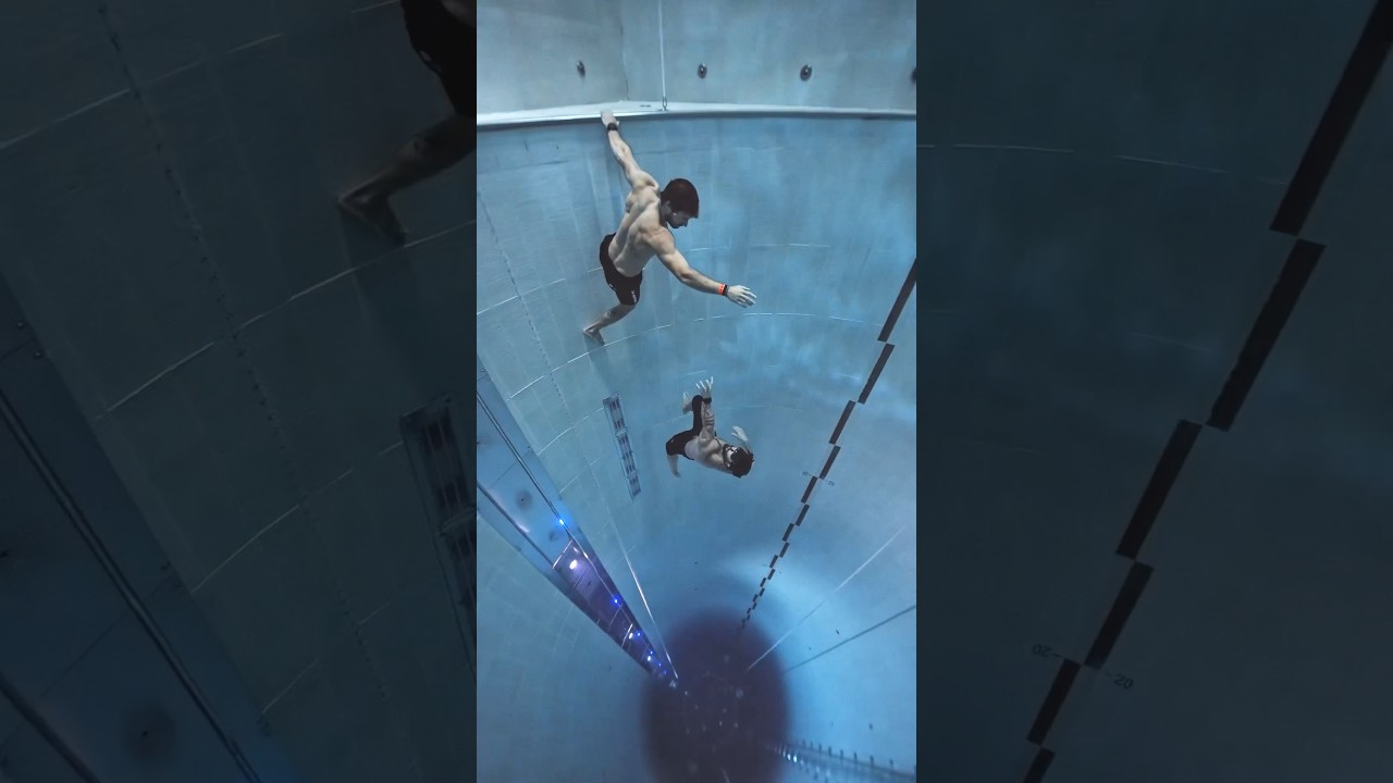 Surviving a 42.5 meter fall 🔱 #freediving #swimming #aquaman