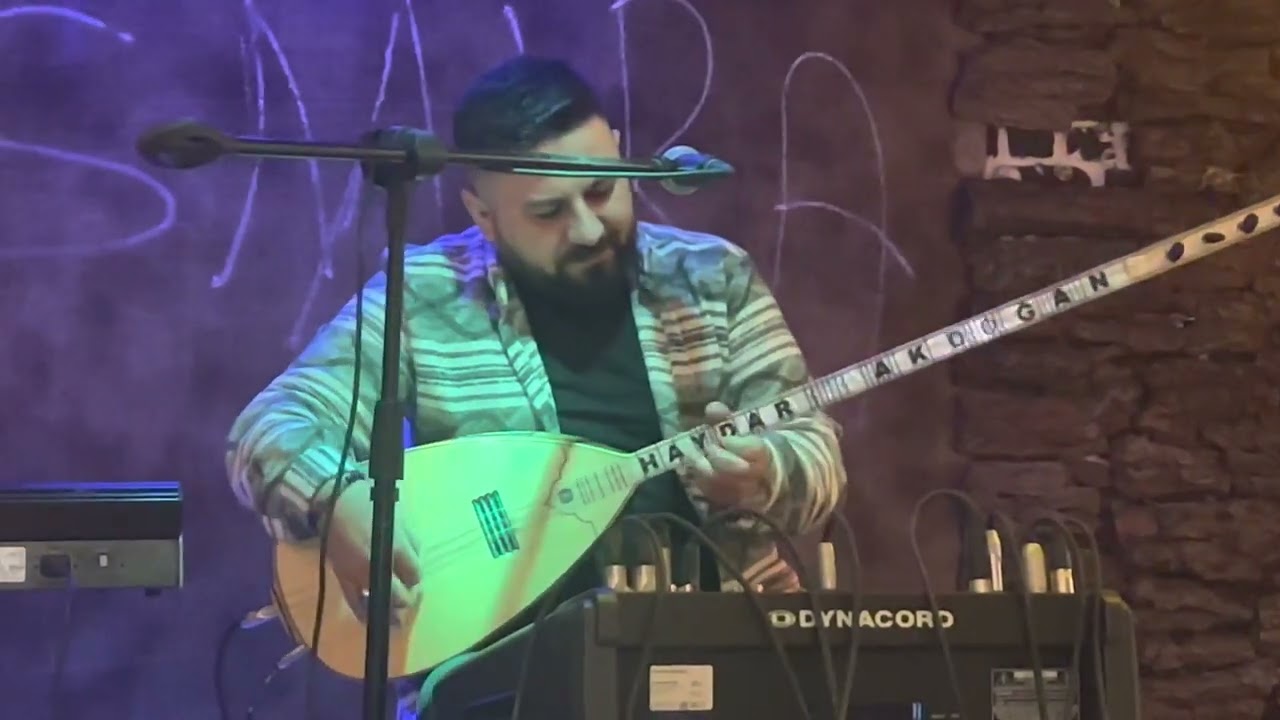 HAYDAR AKDOĞAN-GÜN DOĞMUYOR PENCEREME