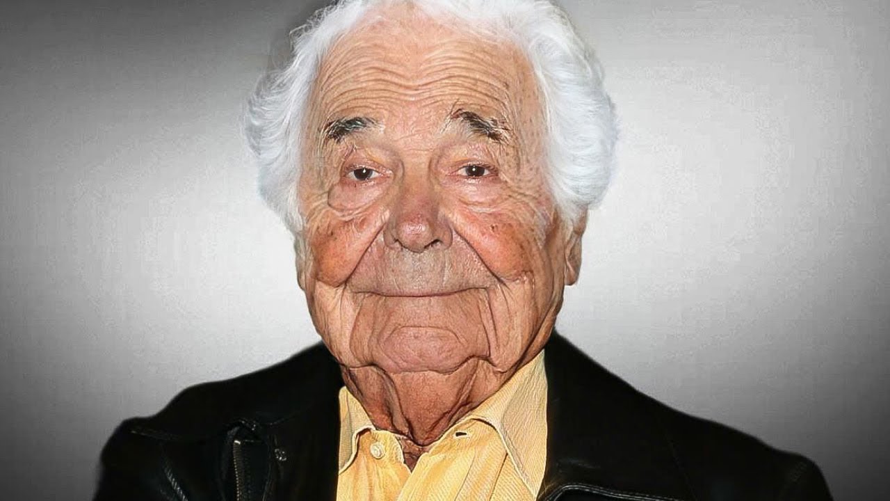 Pierre Perret A Maintenant Plus De 90 Ans Et Sa Vie Est Triste