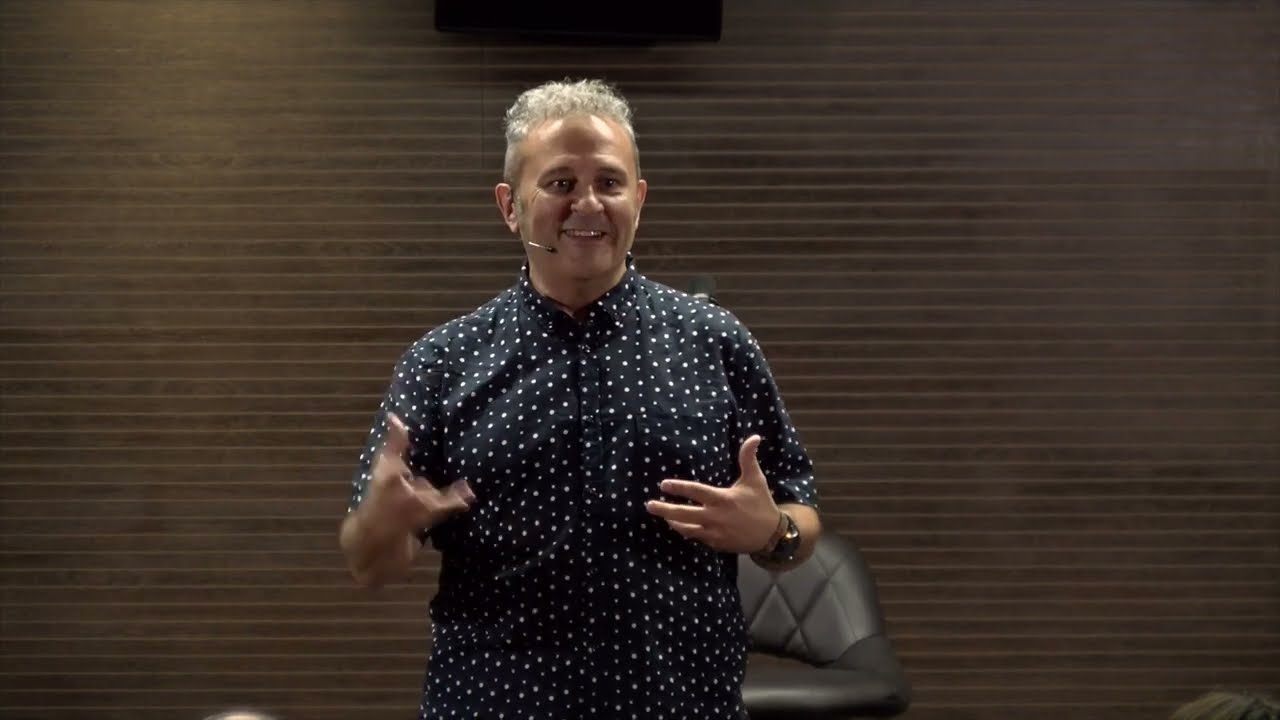 MONÓLOGOS DE COMEDIA en AISGE. Los alumnos de JAIME BAUZÁ presentan sus trabajos de fin de curso