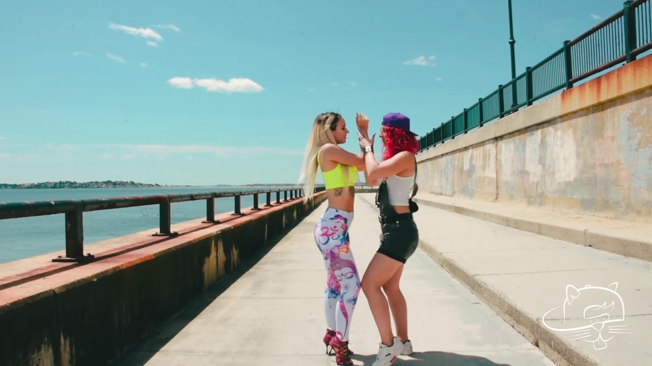 Toby Love - Quiéreme | Bachata 2019 | Magda & Valeria