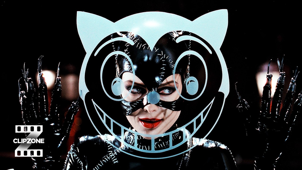 Batman Returns | Catwoman Makes An Impression On Batman | ClipZone: Heroes & Villains