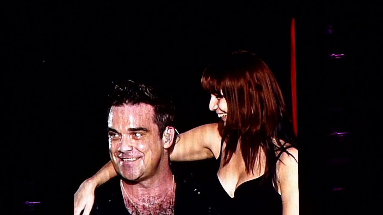 HD - Robbie Williams - Every Thing Changes @ Austria, Vienna, 17.07.2013