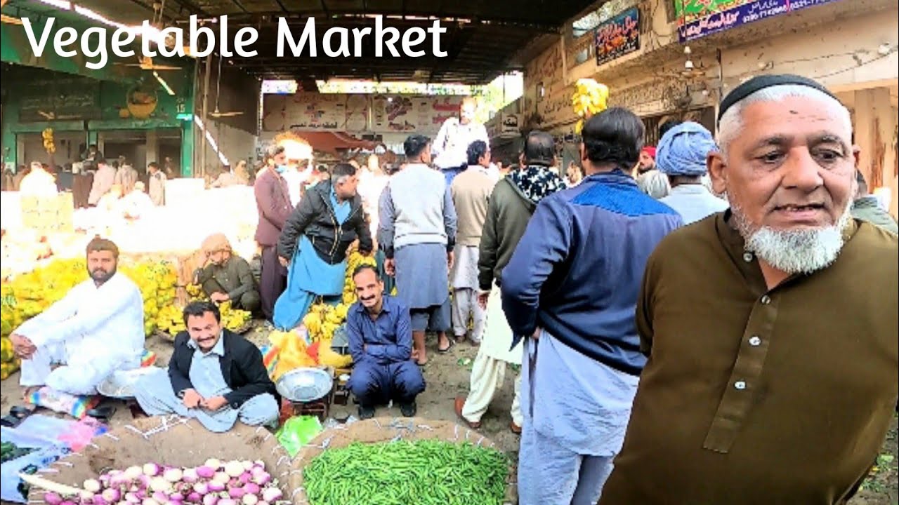 Walking In Vegetable Market Mandi Bahauddin @eastwalks23