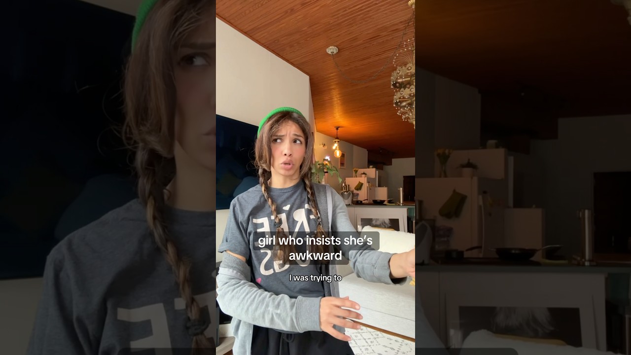 girl who insists she&rsquo;s awkward #comedy #funny