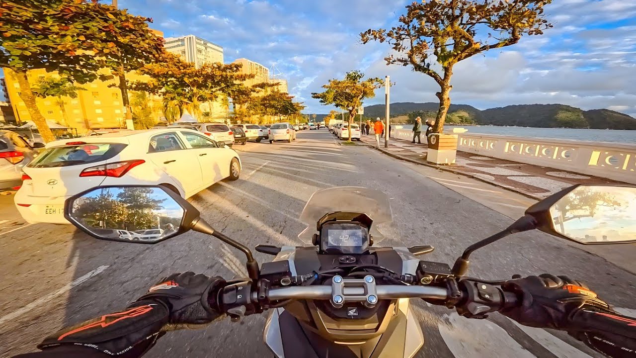 HONDA ADV 160 NA PRAIA DE SANTOS [4K]