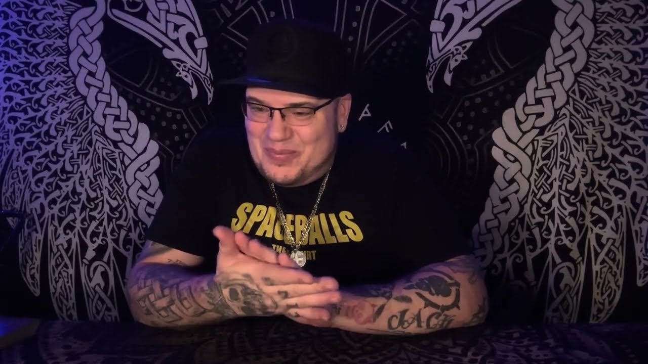 ЛЕВ ♌ Вы разбили их эго, даже не стараясь 🔥 &mdash; Ежемесячный любовный таро-расклад на июль 2026