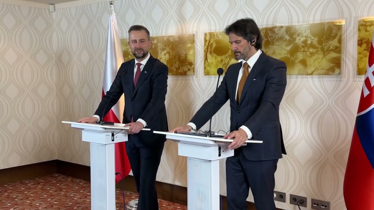 Ministrowie i przedstawiciele przemysłu obronnego na forum w Bratysławie