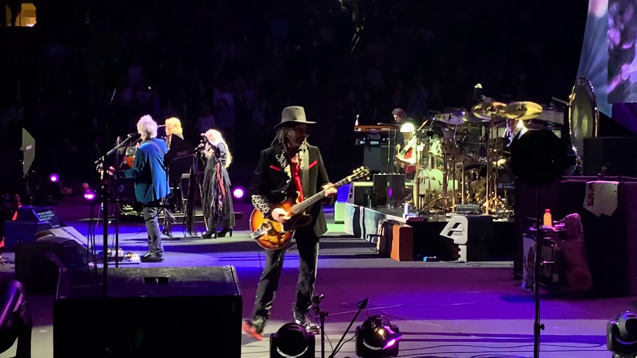 Fleetwood Mac | Little Lies | LIVE | 11 March 2019 | New York City