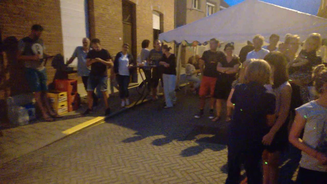 Afvalarm buurtfeestje De Bankzitters Wintam