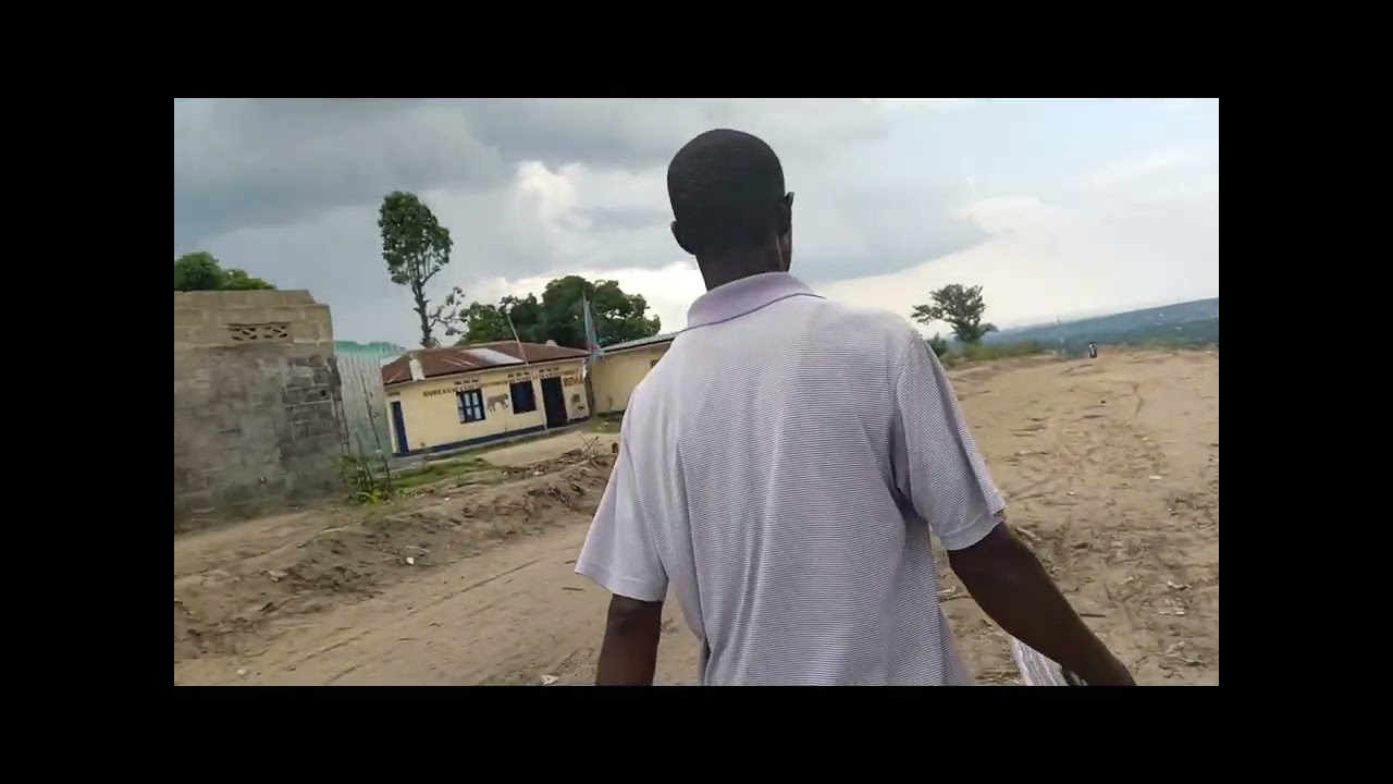 Procurez-vous d'un Terrain ou plus à Buma C/ N'sele 20/20m ou plus.  Contact +243 904090121
