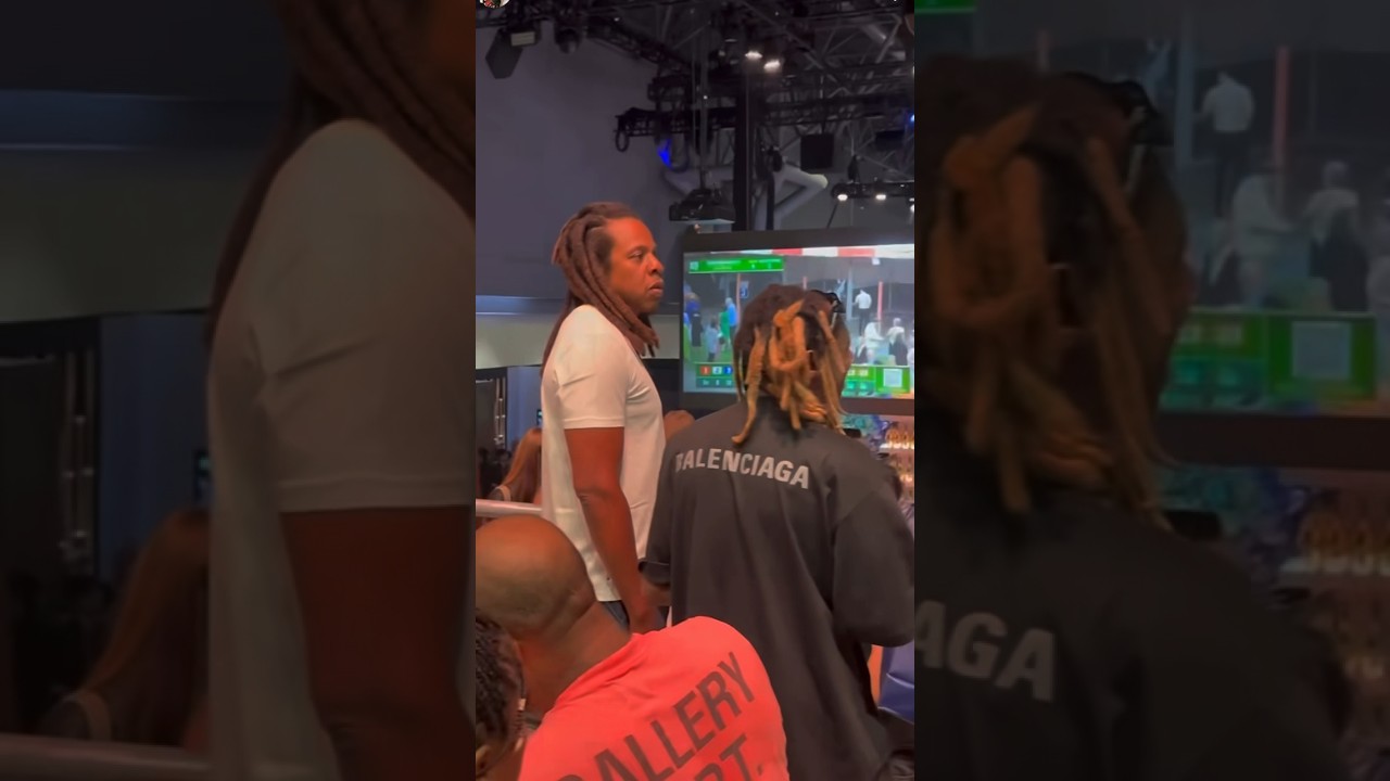 Jay Z and Lil Wayne party together at his 4040 club with Lil Baby and DJ Khaled #rap #hiphopartist ￼