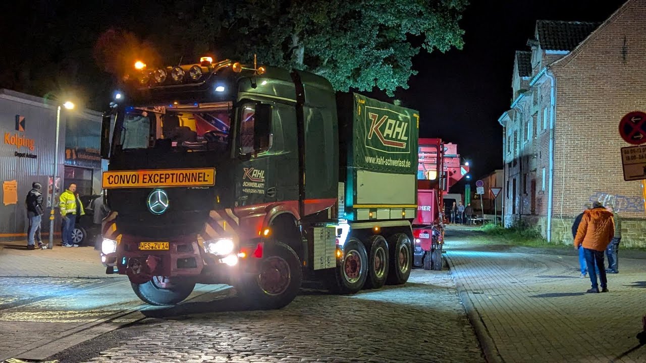 Kahl Schwerlast GmbH: Abfahrt erster Amprion Trafo vom Ankumer Bahnhof nach Merzen.