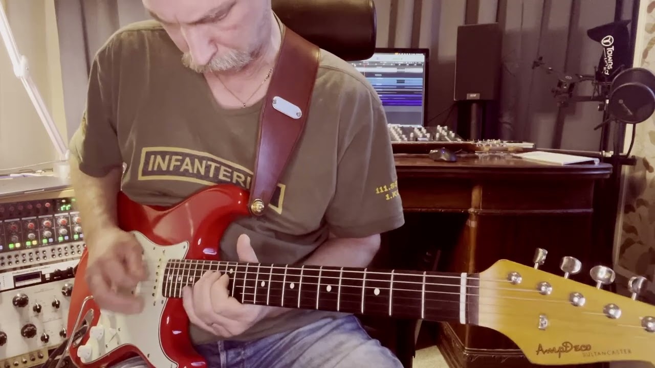 AmpDeco Sultancaster