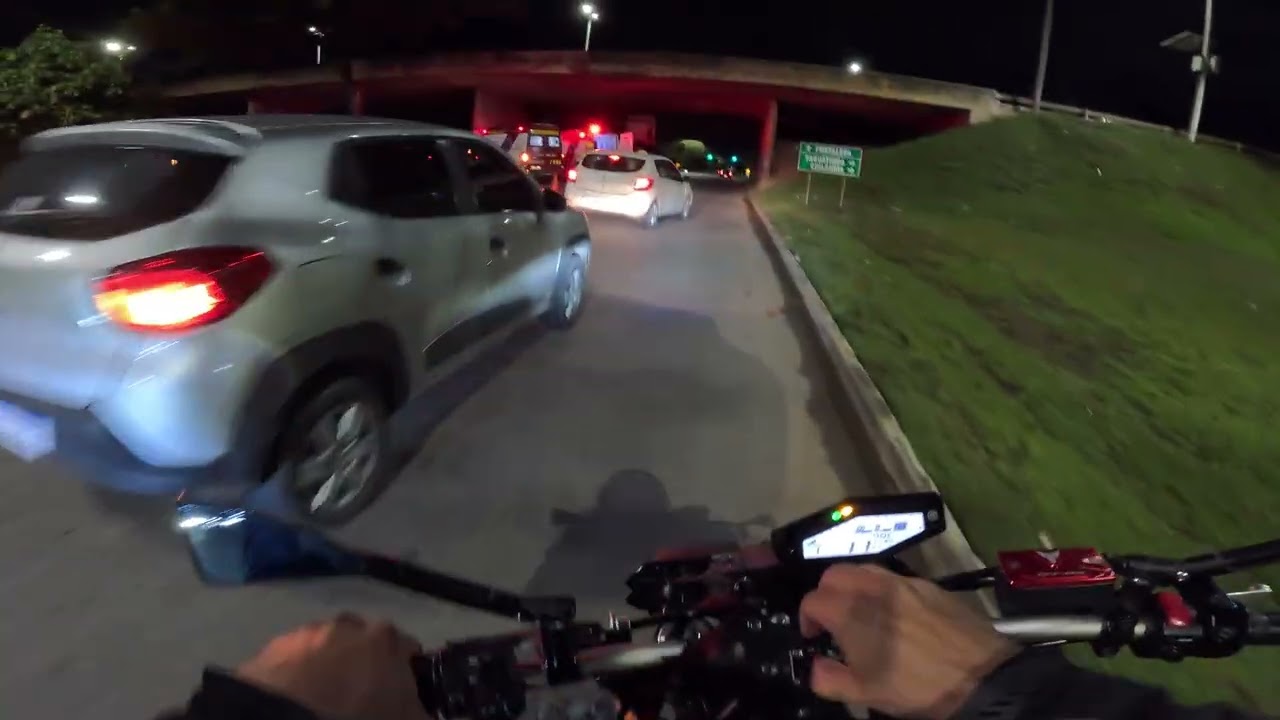 Yamaha mt 09 role noturno,Acidente na pista. @matheusaguiar750