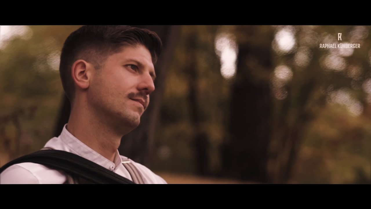 In zwei Welten - Raphael Kühberger