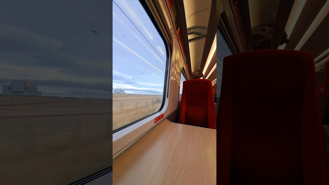 What does coach seating inside a LNER Azuma look like? 🤔