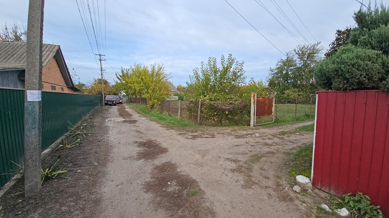 провулок Валерія Лобановського, Яготин, Київська область, - продаж ділянки 10 соток приватизовано