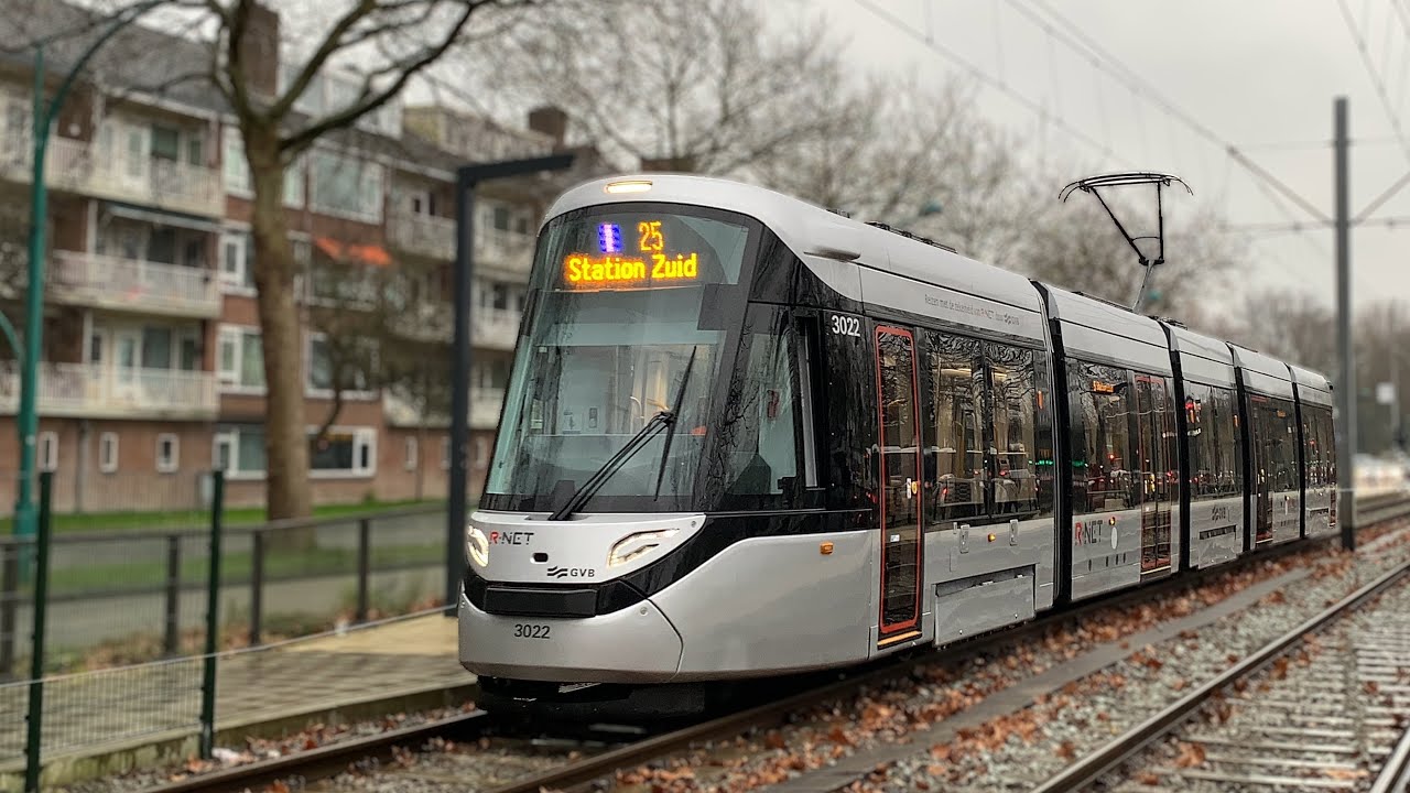 GVB 15G trams op de Amstelveenlijn in Amsterdam en Amstelveen, CAF Urbos 100 | Stadsbus
