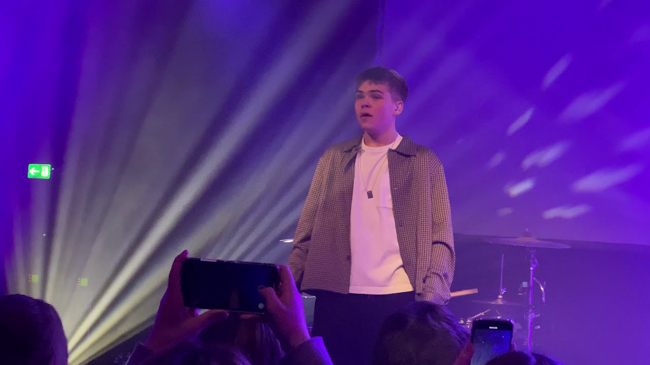 Chris Burton - Love Letters (Samsung Music Galaxy Live Session)