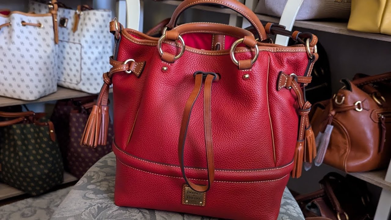Unboxing Pebble Grain Buckley. Dooney and Bourke