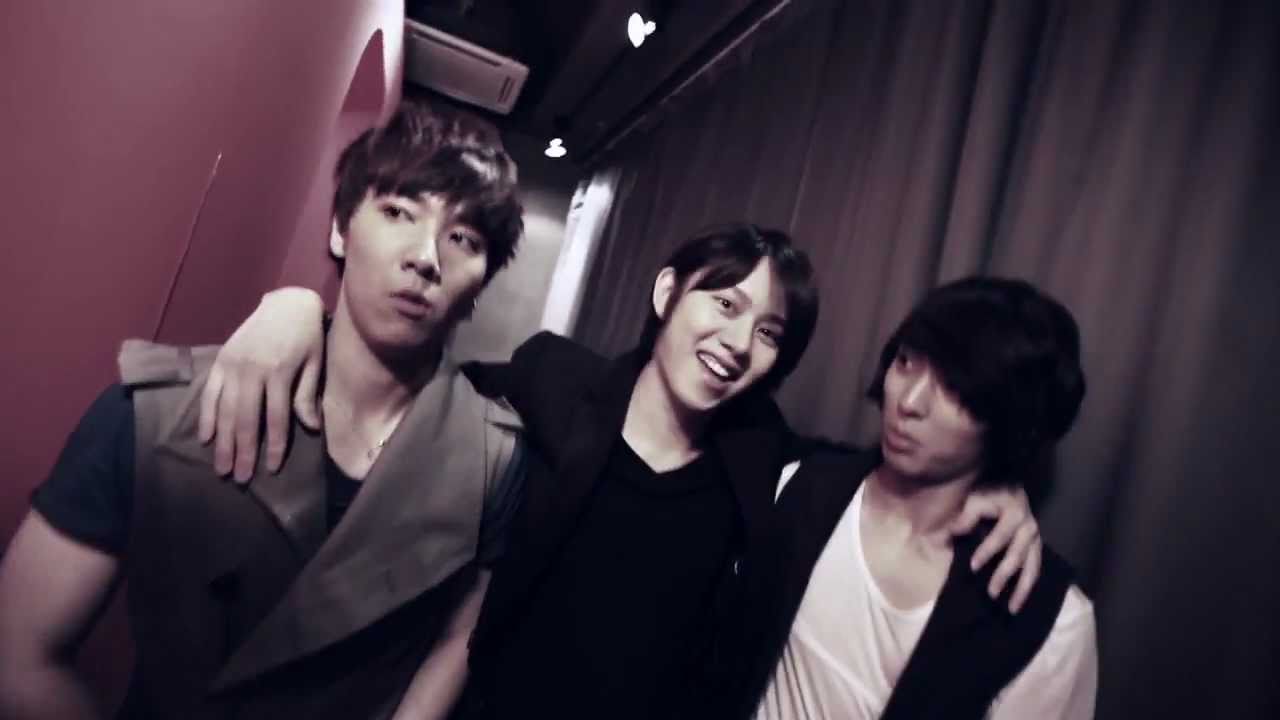 김희철 KIM HEECHUL & 김정모 KIM JUNGMO 'Close Ur Mouth (뭘봐)' MV