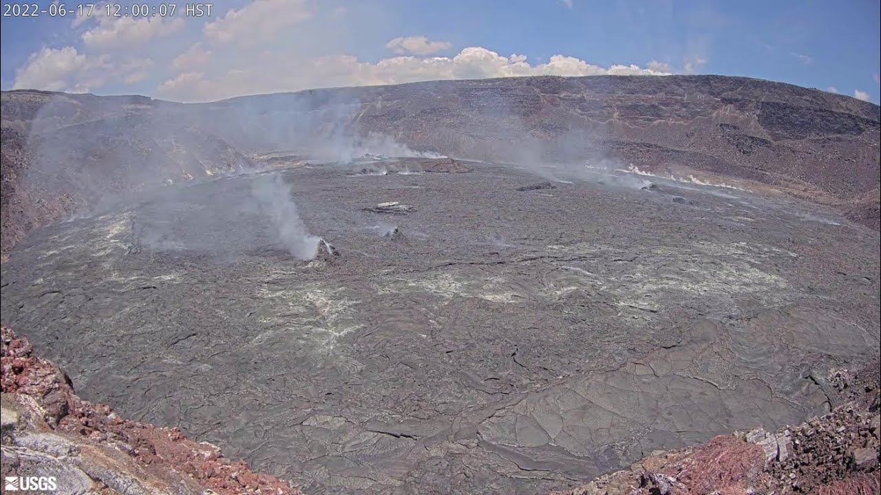Timelapse showing rise of Halema‘uma‘u crater floor