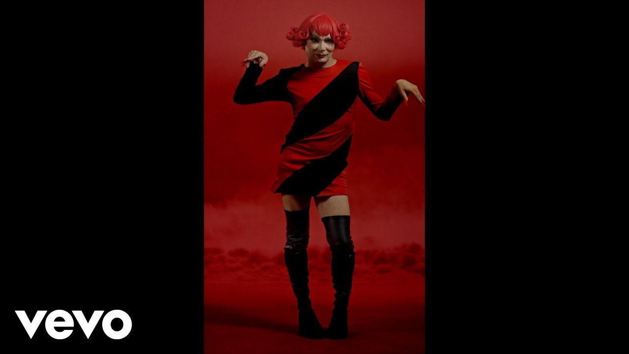 Appino - È SOLO UNA BOMBA (Official Visual)