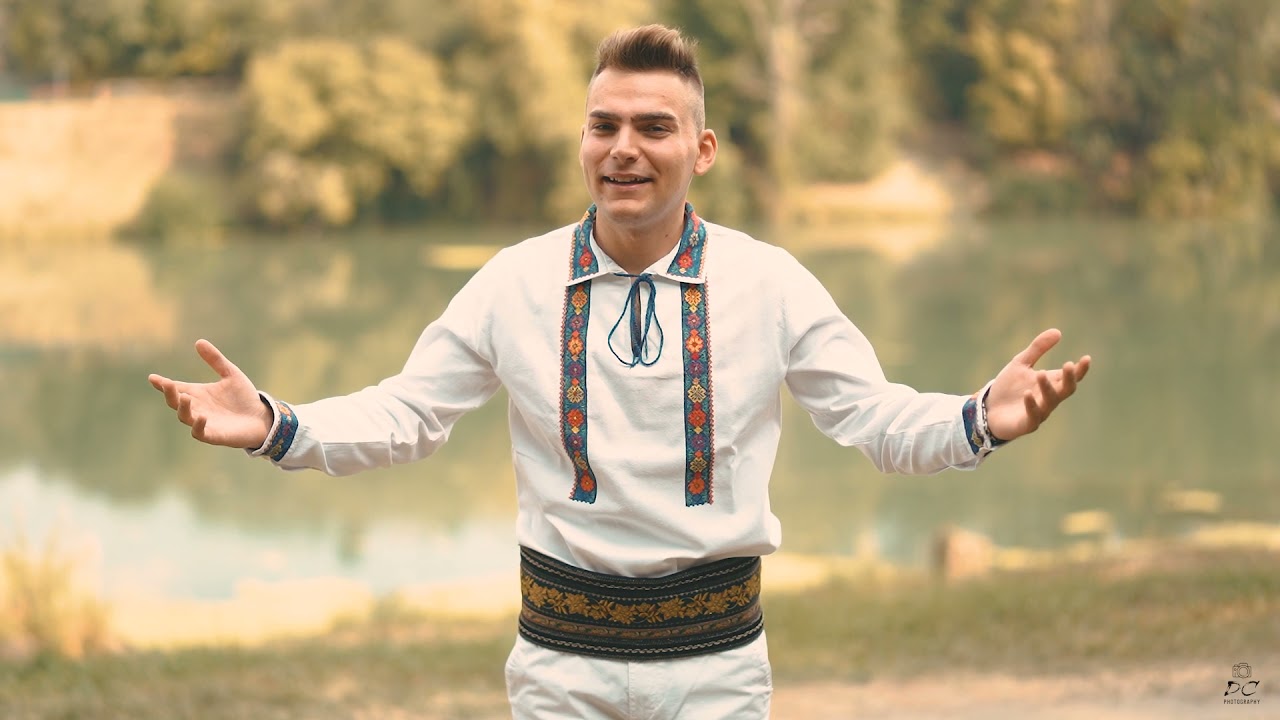 Adrian Ilie - Cât trăieste omul are