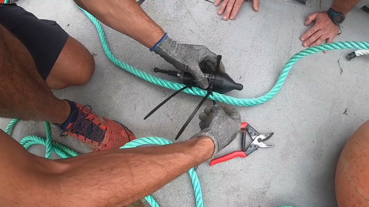 Underwater acoustic monitoring in BiMEP - Mooring of hydrophone