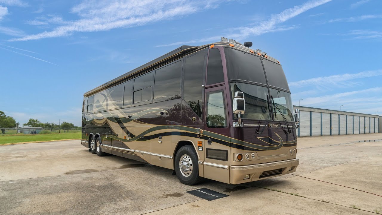 2002 Prevost H3-45 Featherlite Vantare Motorhome - Complete Tour - FOR SALE by Owner
