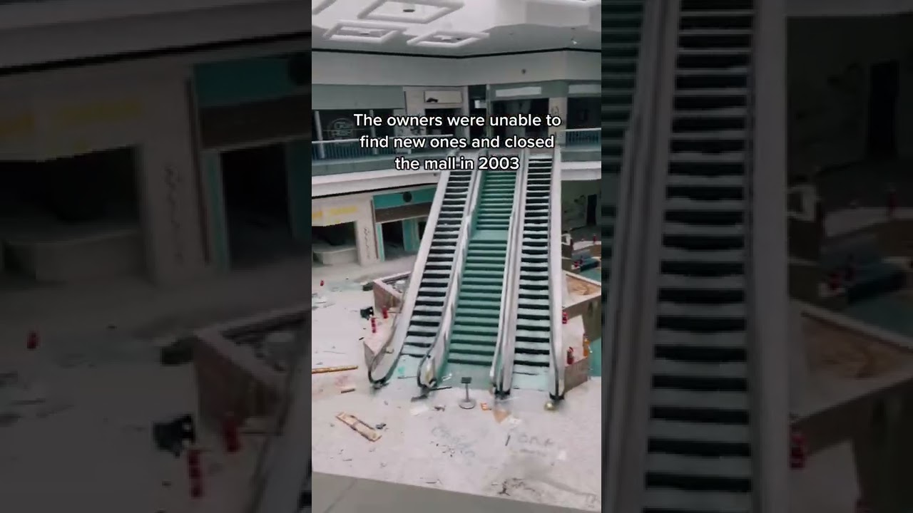 Заброшенный торговый центр в Висконсине