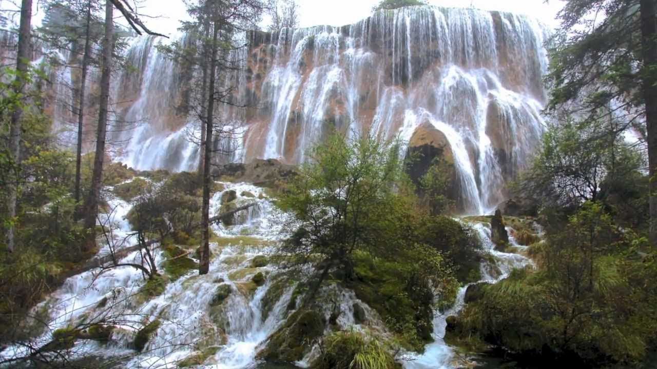 疑是银河落九天：九寨沟