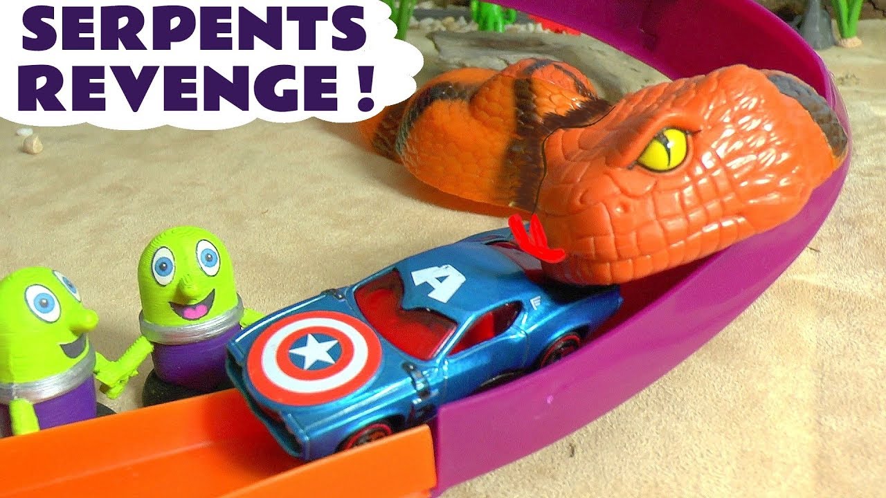 Funlings Toy Car Knockout Racing on the Serpents Revenge Track