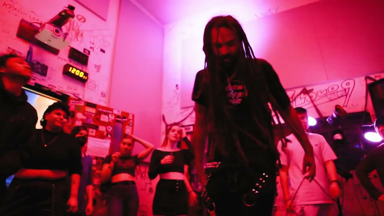 Death Bard Thanny x Caezzura at Boiler Room