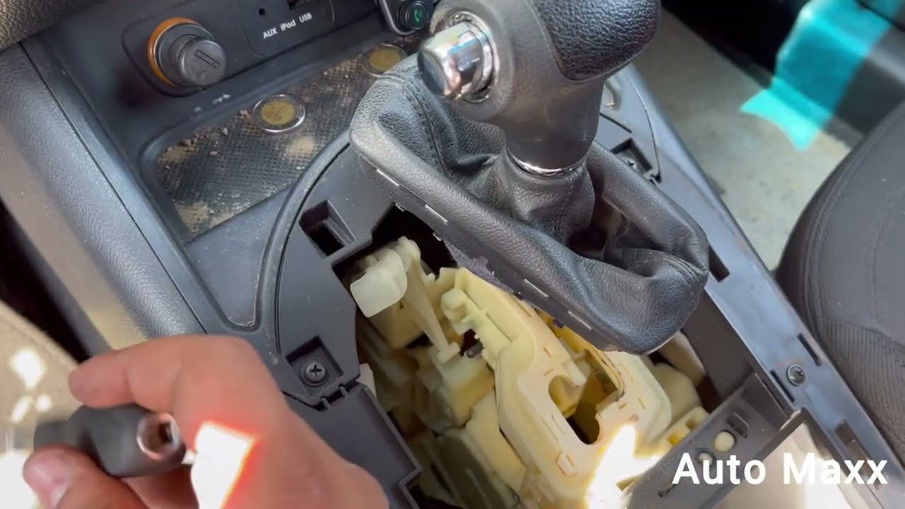 P1 kia Sportage dashboard removal ac evaporator replace.ج1 فك تابلوه وتغيير تلاجه تكييف كيا اسبورتاج