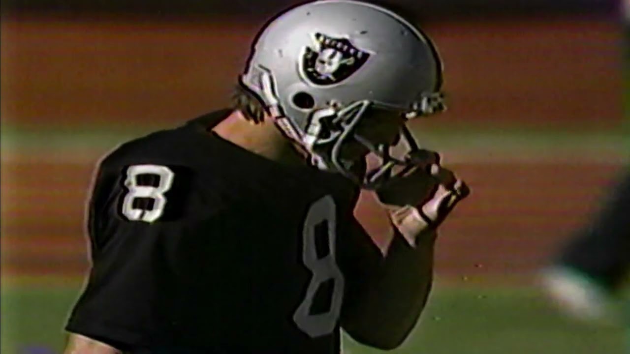 1983 RAIDERS - GIANTS (11-27-83)
