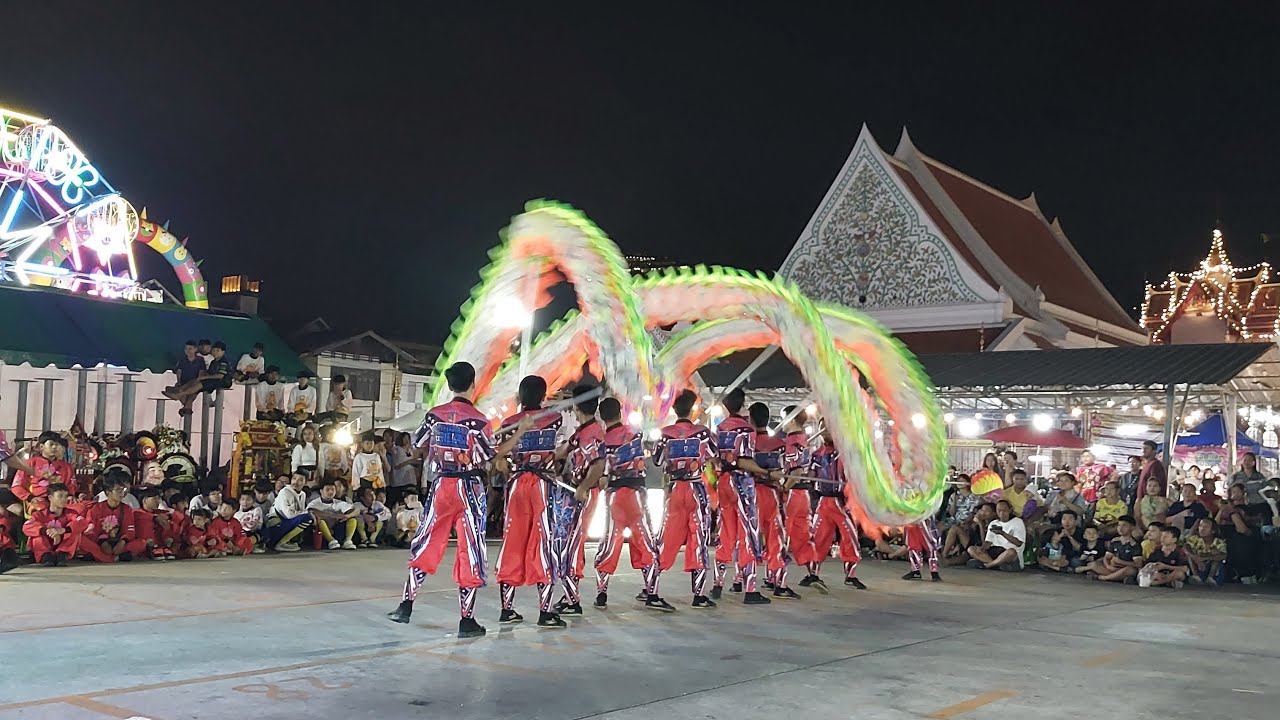 Yoss69 กำลังถ่ายทอดสด!สิงโตต่อตัว6คณะ งานปิดทองรอยพระพุทธบาทจำลอง วัดราชคฤห์วรวิหาร #สิงโตต่อตัว
