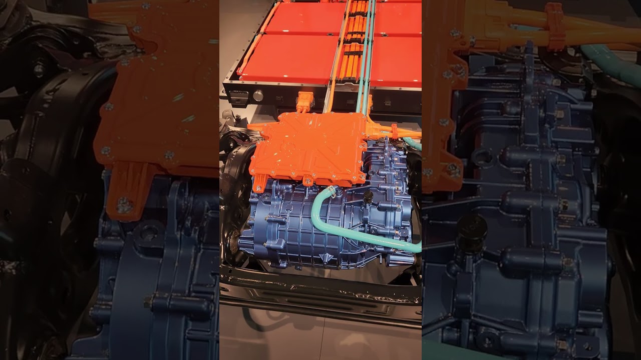 Como &eacute; o MOTOR do carro el&eacute;trico? #shorts