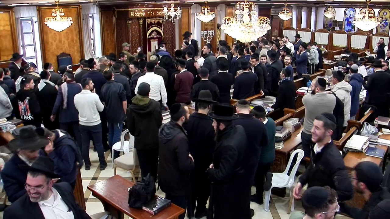 הרב אלבז - מעמד תפילה לישועה עם משפחות החטופים וההודאה על ניסי המלחמה