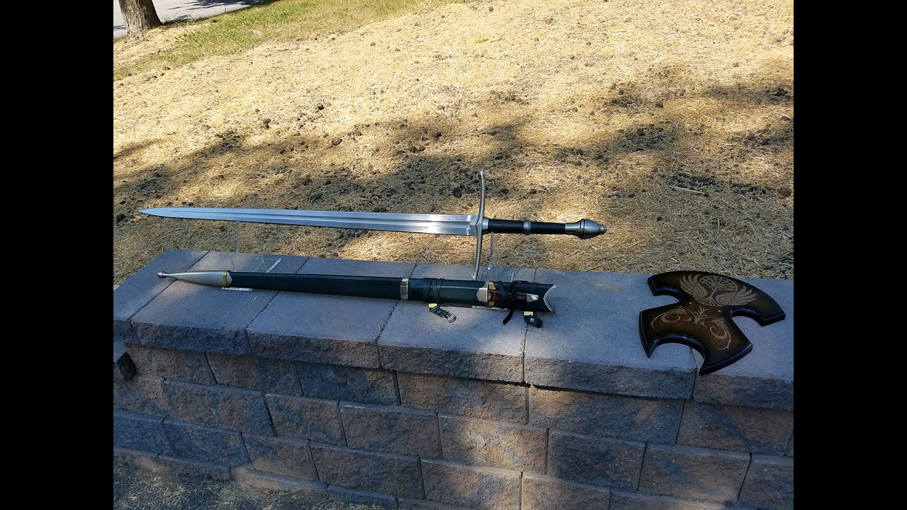 United Cutlery Lord of the Rings Sword of Strider  with Scabbard Aragorn Prop Replica